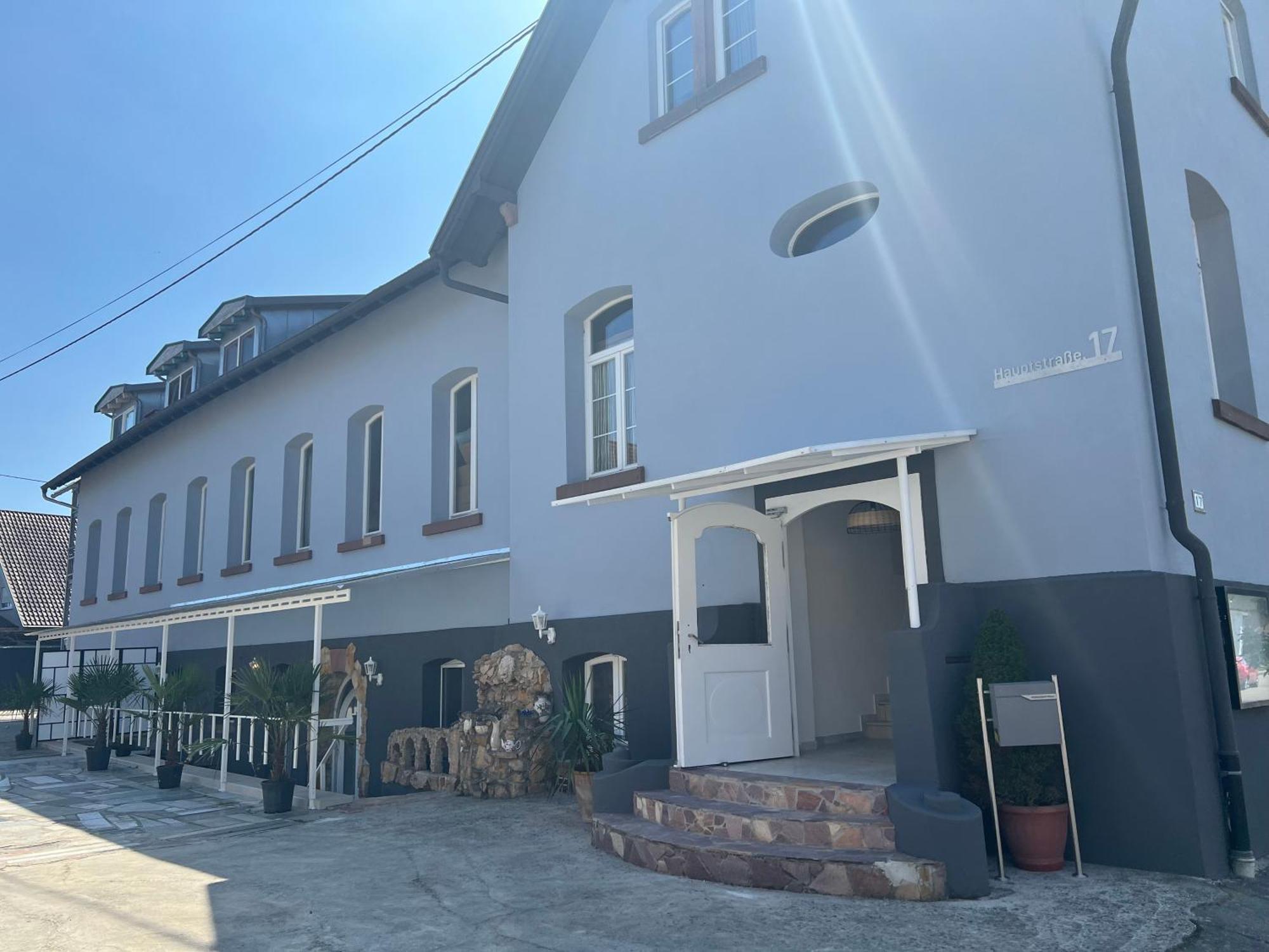 Hilde Apartments Rheinhausen Εξωτερικό φωτογραφία