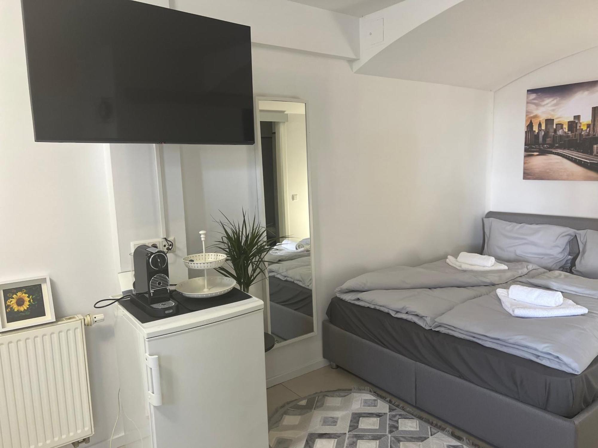 Hilde Apartments Rheinhausen Εξωτερικό φωτογραφία
